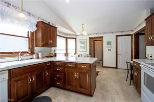 738 Danberry Dr, Wooster, OH 44691 - Photo 4