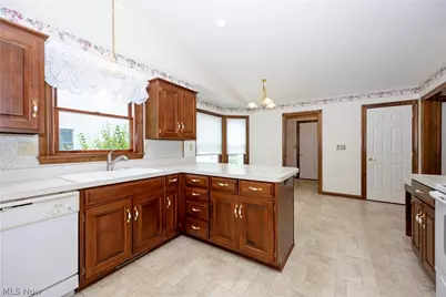 738 Danberry Drive, Wooster, OH 44691 - Photo 2