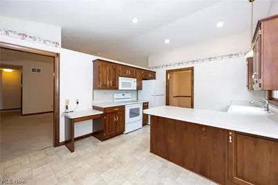 738 Danberry Drive, Wooster, OH 44691 - Photo 4