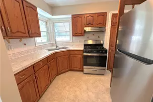 20120 Wilmore Ave, Euclid, OH 44123 - Photo 6