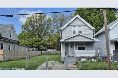2048 W 105th Street, Loveland, OH 44102 - Photo 1