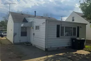 12812 Longmead Ave, Loveland, OH 44135 - Photo 16