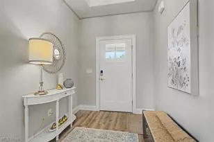 4304 Evergreen Ct, North Canton, OH 44720 - Photo 2