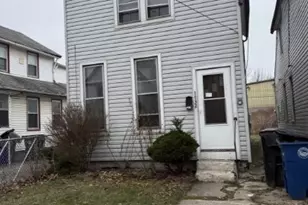 1432 E 33rd St, Loveland, OH 44114 - Photo 1