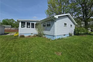 3923 Lake Rd, Youngstown, OH 44511 - Photo 30