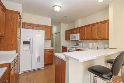 5645 Clingan Road #7B, Struthers, OH 44471 - Photo 10