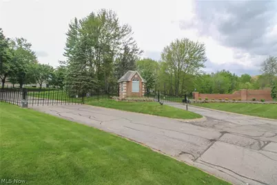 5645 Clingan Road #7B, Struthers, OH 44471 - Photo 34