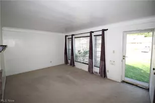 346 Walworth Ave, Euclid, OH 44132 - Photo 10