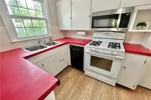 2352 26th St, Cuyahoga Falls, OH 44223 - Photo 6