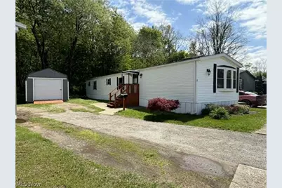 8 Hawaiian Drive, Madison, OH 44057 - Photo 2