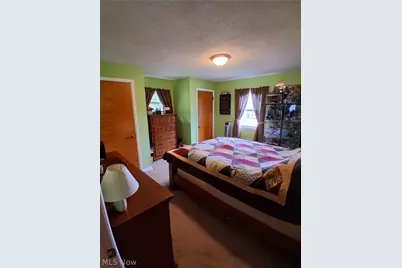 68490 Elm Street, Bridgeport, OH 43912 - Photo 14