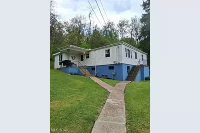68490 Elm Street, Bridgeport, OH 43912 - Photo 2