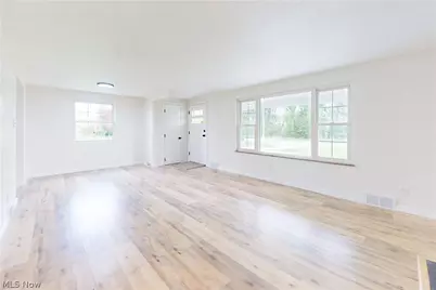 273 Lovers Lane, Steubenville, OH 43953 - Photo 8