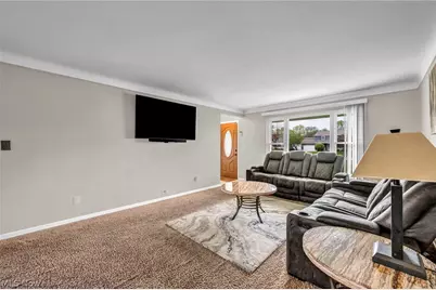 13177 Whitney Road, Strongsville, OH 44136 - Photo 8