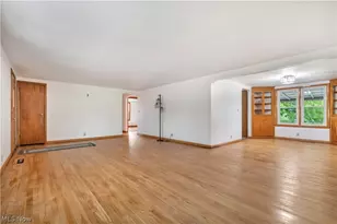 818 Canton Rd NW, Carrollton, OH 44615 - Photo 12