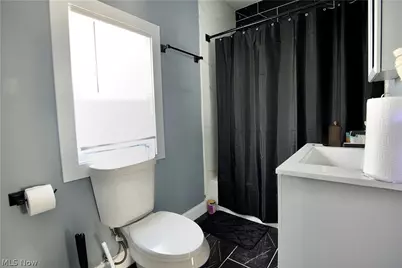 3404 W 49th Street, Loveland, OH 44102 - Photo 16