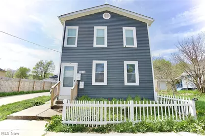 3404 W 49th Street, Loveland, OH 44102 - Photo 2