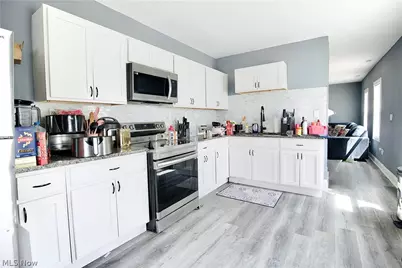3404 W 49th Street, Loveland, OH 44102 - Photo 14