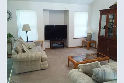 1231 Honodle Avenue, Akron, OH 44305 - Photo 2