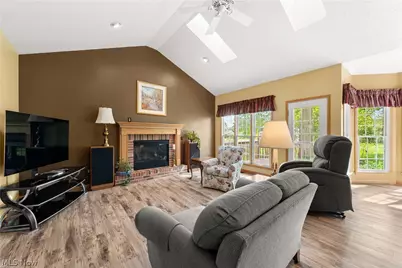212 Brown Street, Wellington, OH 44090 - Photo 8