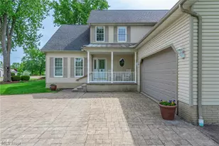 212 Brown St, Wellington, OH 44090 - Photo 2