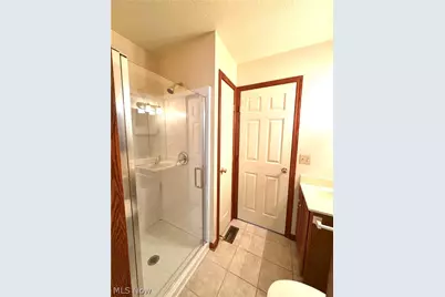 216 Village Court, Columbiana, OH 44408 - Photo 4