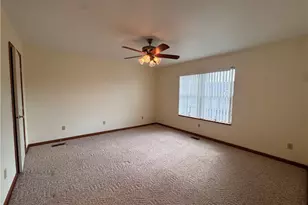 216 Village Ct, Columbiana, OH 44408 - Photo 30