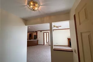 216 Village Ct, Columbiana, OH 44408 - Photo 20