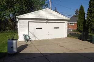 2488 Dale Ave, Rocky River, OH 44116 - Photo 6