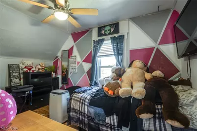7800 Guthrie Avenue, Loveland, OH 44102 - Photo 18