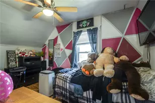 7800 Guthrie Ave, Loveland, OH 44102 - Photo 18