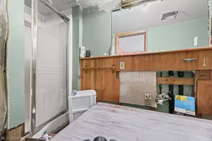 1865 9th St SW, Akron, OH 44314 - Photo 20