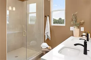 800 Colesbourne Cir, Uniontown, OH 44685 - Photo 30