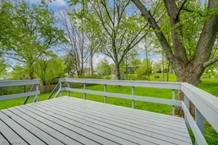 9331 Fairfield Dr, Twinsburg, OH 44087 - Photo 4