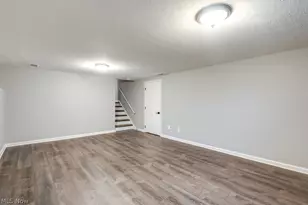 9331 Fairfield Dr, Twinsburg, OH 44087 - Photo 34