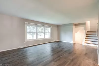 9331 Fairfield Drive, Twinsburg, OH 44087 - Photo 8