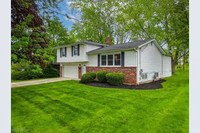 9331 Fairfield Drive, Twinsburg, OH 44087 - Photo 2