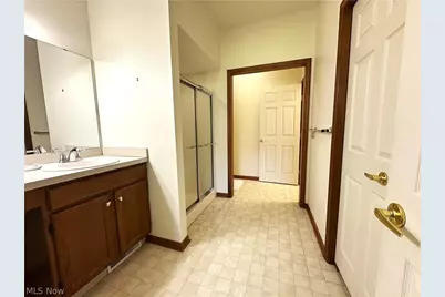 135 Village Drive, Green Hills, OH 44131 - Photo 18