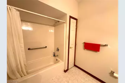 135 Village Drive, Green Hills, OH 44131 - Photo 14