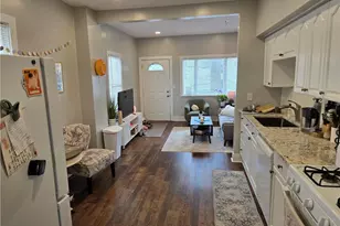 1952 E 124th Pl, Loveland, OH 44106 - Photo 6