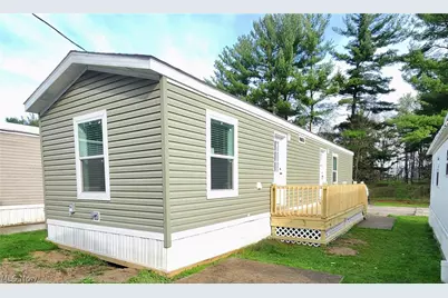 9735 Chillicothe Road #10, Kirtland, OH 44094 - Photo 6