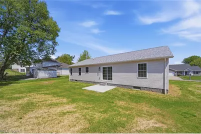 517 Whitetail Trail NE, Canton, OH 44704 - Photo 6