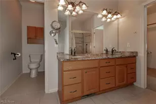 7830 Rockdove Ln, Concord Twp, OH 44077 - Photo 28