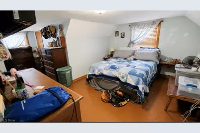 375 E Huston Street, Barberton, OH 44203 - Photo 12