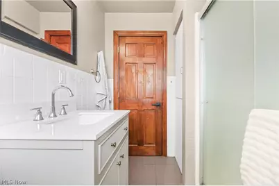 1043 Slosson Street, Akron, OH 44320 - Photo 22