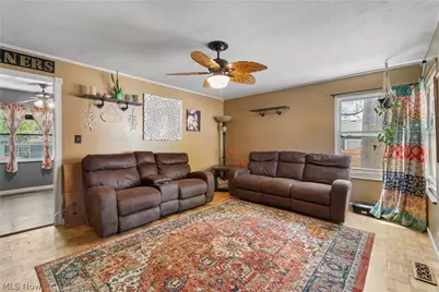 316 Hohman Avenue, Akron, OH 44319 - Photo 8
