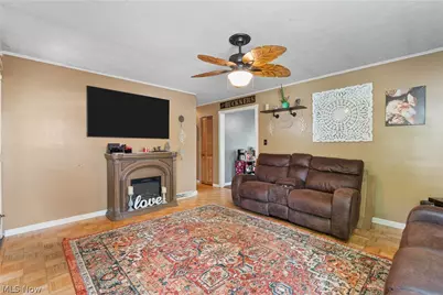 316 Hohman Avenue, Akron, OH 44319 - Photo 6