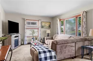 126 Clinton Ave, Akron, OH 44301 - Photo 10
