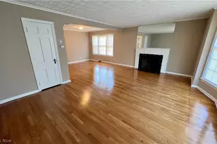 3638 Lindholm Rd, Huber Heights, OH 44120 - Photo 6