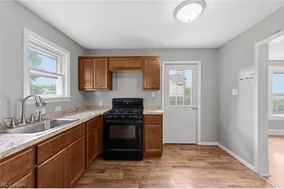 586 Newell Street, Painesville, OH 44077 - Photo 10